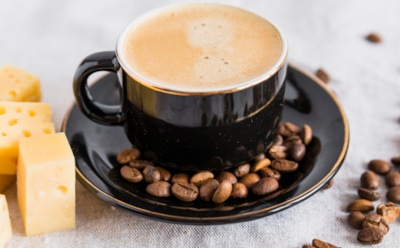 На удивление сырный кофе: необычный рецепт латте — сочетание вкусов и мягкость текстуры