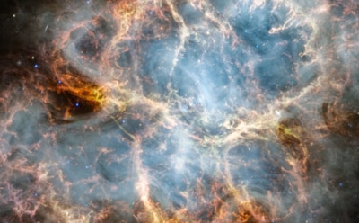 Тайна космической зебры: полосы в радиоволнах пульсара Крабовидной туманности — новый взгляд ученых