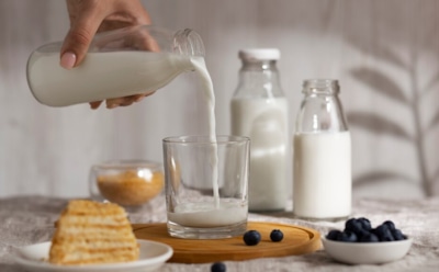 Молоко на здоровье: важный источник кальция, белка и витаминов — польза для костей и настроения