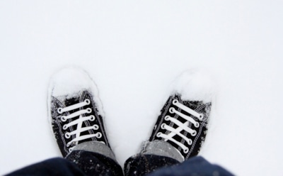 Три вида обуви, которые стоит избегать зимой: высокий риск травм и болезней — советы остеопата