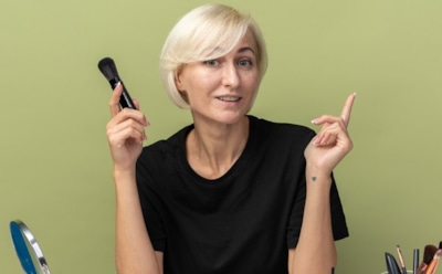 Возрастной макияж: секреты омоложения кожи — правила нанесения и выбор текстур