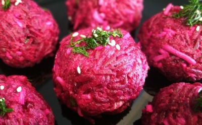 Свекольные шарики с селедкой: эффектная закуска для праздничного стола — вкусно и просто