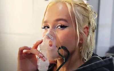 28-летняя Клава Кока второй раз за неделю вызвала себе скорую помощь