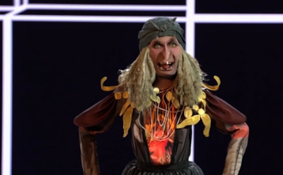 Снова Ваенга? Угадываем личность Милы Йогович на шоу «Фантастика»