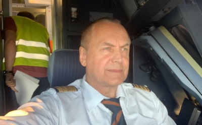 Андрей Соколов подал в суд на авиакомпанию: звезда «Маленькой Веры» требует 1,3 млн рублей