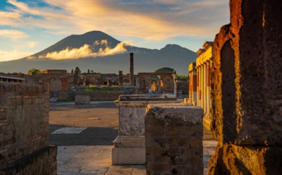 Смерть пришла в августе: ученые уточнили, когда случился последний день Помпеев — новые доказательства из писем