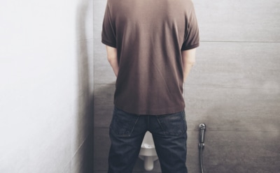 Туалет не ждет: почему опасно терпеть, когда мочевой пузырь «зовет» — комментарии уролога