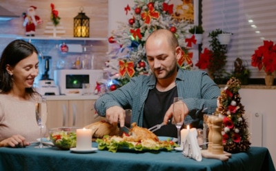 Праздники без прироста сантиметров на талии: как наслаждаться угощениями без боязни поправиться — комментарии диетолога