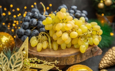Как выбрать виноград к празднику: свежесть ягод, грозди и аромат — советы по хранению
