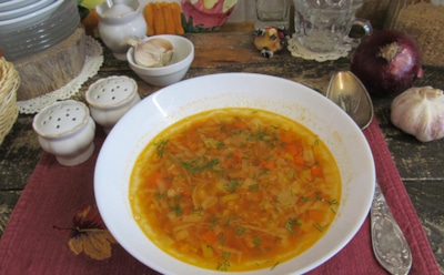 Постный суп с ячменем и квашеной капустой: рецепт для разгрузочных дней — питательно и низкокалорийно