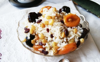 Рисовая кутья с орехами и сухофруктами: традиционное блюдо к религиозным праздникам — постная версия