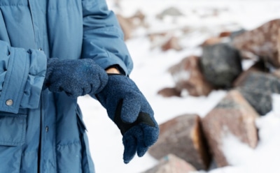 Зимние перчатки по погоде: защита от мороза, сухости и трещин — советы по выбору