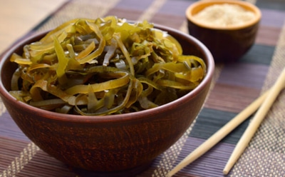 Морская капуста — источник йода и клетчатки: полезные свойства ламинарии — влияние на здоровье