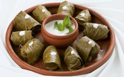 Сарми из виноградных листьев: простота, вкус и традиции на вашем столе — болгарский рецепт