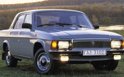 Автомобильный бизнес-класс по-советски: интересная история ГАЗ-3102 — стиль и надежность легендарной «Волги»