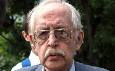 У Василия Ливанова диагностировали проблему с головным мозгом - СМИ