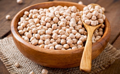 Растительные белки в меню: полезная замена для здоровья — как сбалансировать рацион