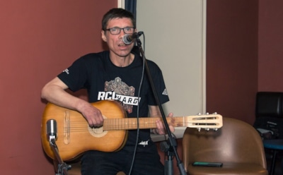 Основатель «Смысловых галлюцинаций» Бурдин арестован за вооруженное нападение