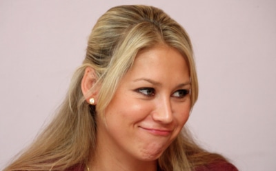 Анну Курникову заметили в Майами в инвалидной коляске