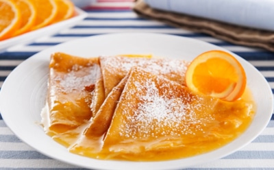 Креп-сюзетт — сюрприз на столе: французские блинчики с огненным акцентом — очаровательно вкусно