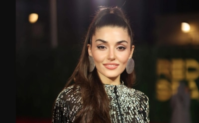 Ханде Эрчел прилетела в Москву: турецкая звезда презентует в России фильм