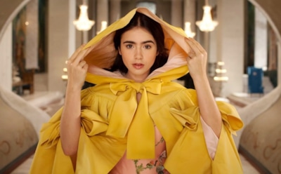 Лили Коллинз стала матерью: звезда «Эмили в Париже» рассказала о рождении дочери от сурмамы