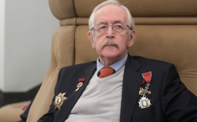 Василий Ливанов опять попал в реанимацию: звезда «Шерлока Холмса» борется за жизнь