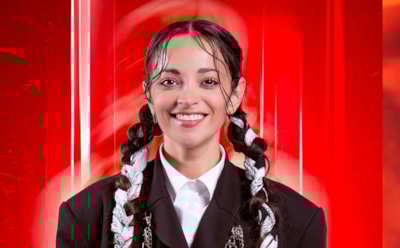 Триумф на французском «Голосе»: Теона Дольникова пробилась в команду Патрисии Каас