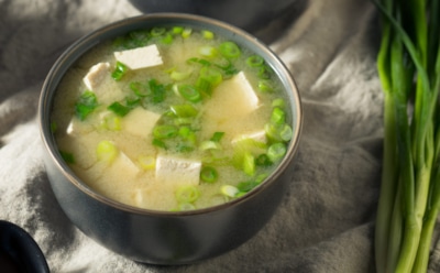 Суп с фаршем и тофу: наваристый рецепт с вермишелью — нежный вкус и сытное сочетание