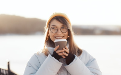 Мороз разрушает эмаль: почему зимой появляются микротрещины — советы стоматолога