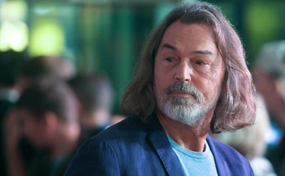 Никас Сафронов подарил папе римскому картину из космоса и назвал встречу чудом