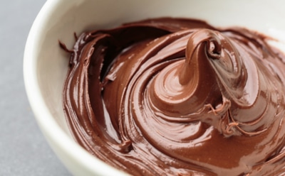 Воздушный крем из шоколадной пасты: идеальная пропитка для тортов и пирожных — нежный десерт