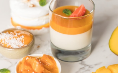 Лето в ложке: нежный манговый крем-мусс — освежающий десерт с рикоттой