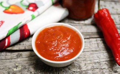 Как приготовить айвар: балканская овощная икра — пикантный вкус с дымными нотками