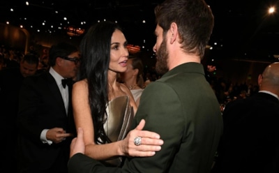 В мусорке нашли дневник Деми Мур: измены в браке и предательство матери