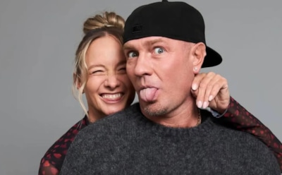 Домнина и Костомаров застряли в аэропорту Сочи на 19 часов