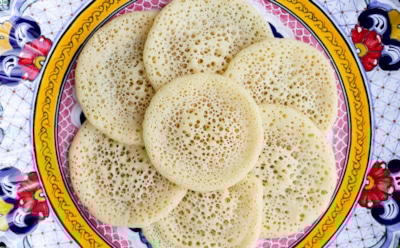 Блинчики с 1001 дырочкой: приготовьте марроканский багрир — простой рецепт оригинального угощения