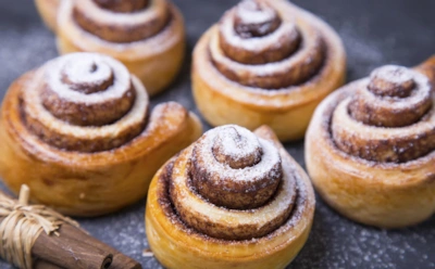 Булочка за 5 минут: ароматная выпечка с корицей в кружке — быстрый завтрак в микроволновке