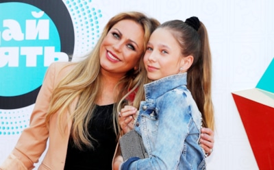 Через годы к слушателям: дочь выпускает посмертный альбом Юлии Началовой