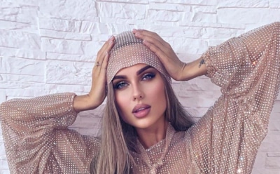 «Хватит слать им деньги!»: мошенники шантажируют Ханну и «стригут» ее подписчиков