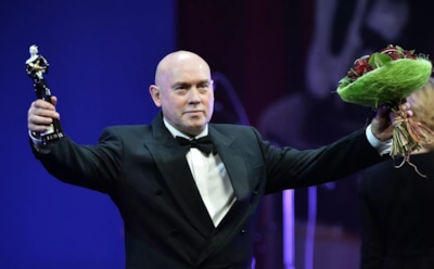 Виктор Сухоруков перенес второй инфаркт: звезде «Брата 2» сделали операцию на сердце