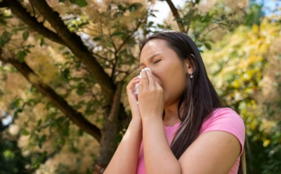Весенние аллергены атакуют: как защититься от пыльцы — советы врача для сезона цветения