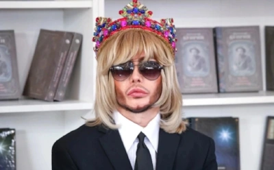 «Ничего не спасает»: Сергея Зверева терроризирует неадекватная соседка