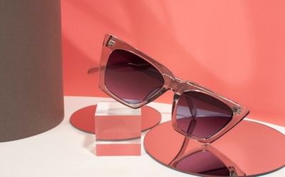 Модные солнцезащитные очки 2025 года: главные тренды — от «кошачьего глаза» до очков-масок