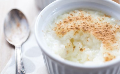 Сладкий вкус Португалии: нежный рисовый пудинг аррос досе — аромат корицы и бархатная текстура