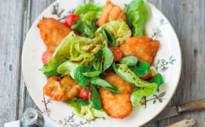 Этот восхитительный салат с родины Арнольда Шварценеггера поразит вас своим вкусом — попробуйте приготовить