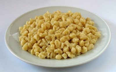 Макароны по-швабски — блюдо, которое не оставит равнодушным ни гостей, ни хозяев