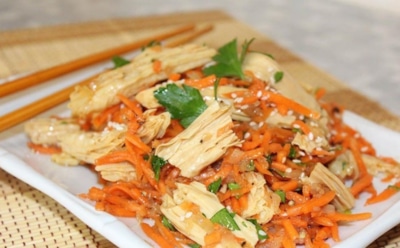 Низкокалорийный хит из Азии: эта восхитительно пикантная корейская закуска сумеет украсить любой стол