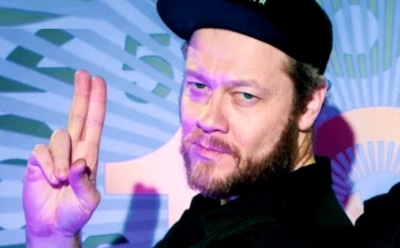 Театральный режиссер Лабутин разнес бар в пьяном угаре