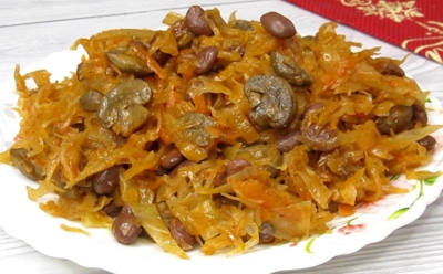 Сытно, сочно, беспощадно вкусно: тушеная капуста, которая взорвет ваши рецепторы